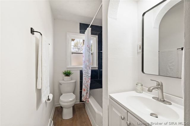 806 Elmwood Avenue, New Albany, IN 47150