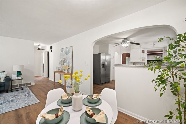 806 Elmwood Avenue, New Albany, IN 47150