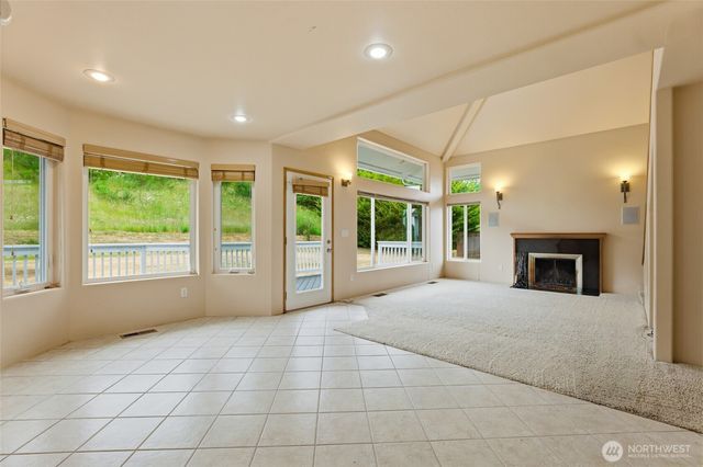 9347 Piperhill Drive SE, Olympia, WA 98513