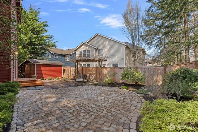 7320 Silent Creek Avenue SE, Snoqualmie, WA 98065