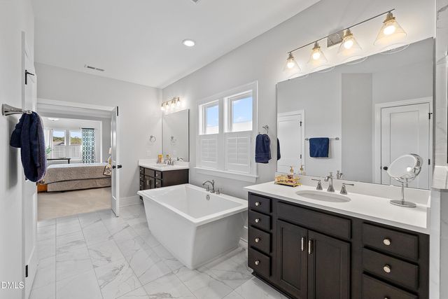 408 Pendennis Park Place, Apex, NC 27523