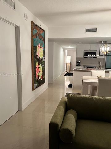 185 SW 7th St 3803, Miami, FL 33130