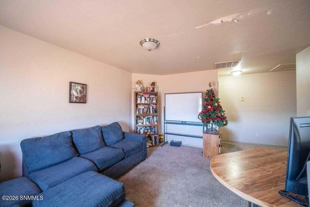 4661 Mesita Street, Las Cruces, NM 88012