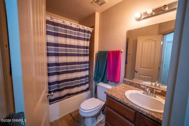 4661 Mesita Street, Las Cruces, NM 88012