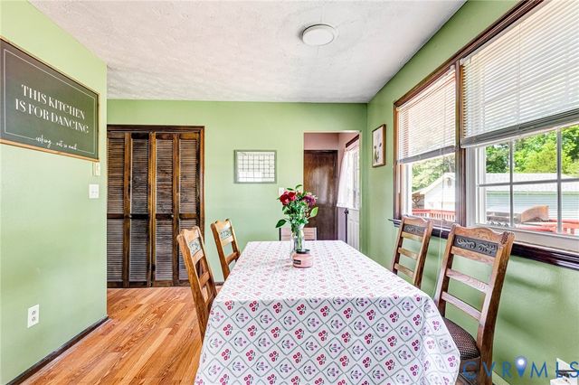 14217 Central Ave, Chester, VA 23836