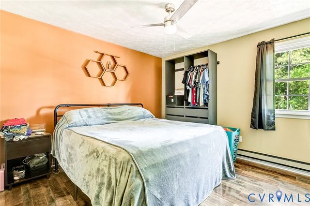 14217 Central Ave, Chester, VA 23836