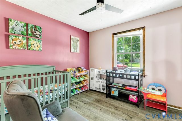 14217 Central Ave, Chester, VA 23836