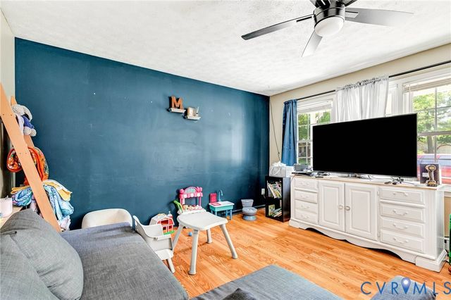 14217 Central Ave, Chester, VA 23836