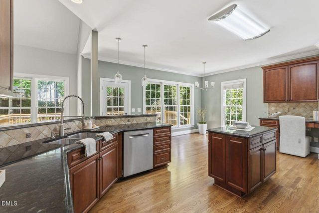 1316 Pendula Path, Apex, NC 27502