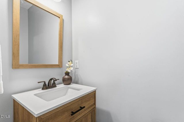 1316 Pendula Path, Apex, NC 27502