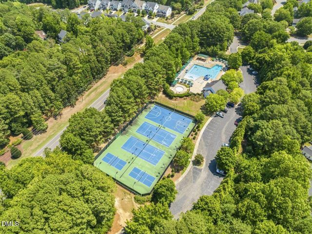 1316 Pendula Path, Apex, NC 27502