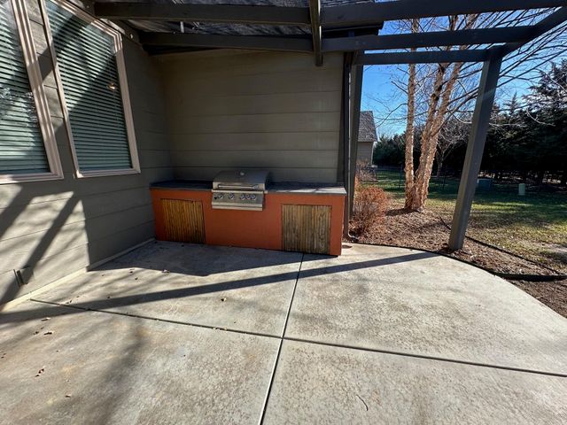 3110 N Landon Cir., Wichita, KS 67205