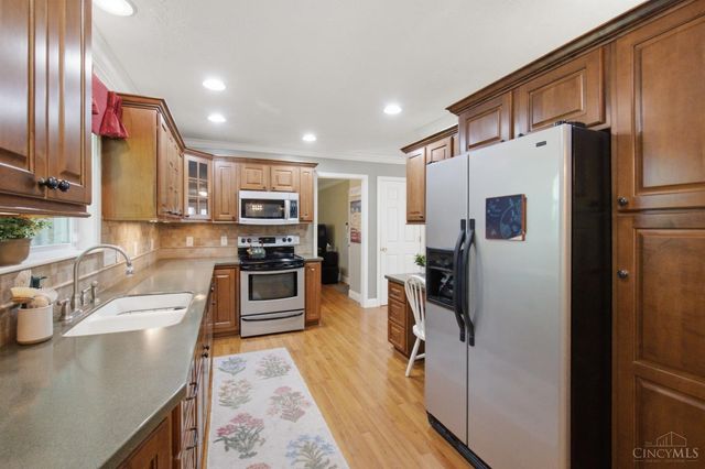 5303 W Dalton Drive, Fairfield, OH 45014