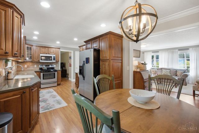 5303 W Dalton Drive, Fairfield, OH 45014