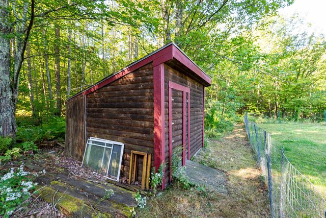 171 Berry Road, New Durham, NH 03855
