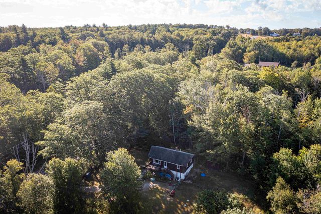 171 Berry Road, New Durham, NH 03855