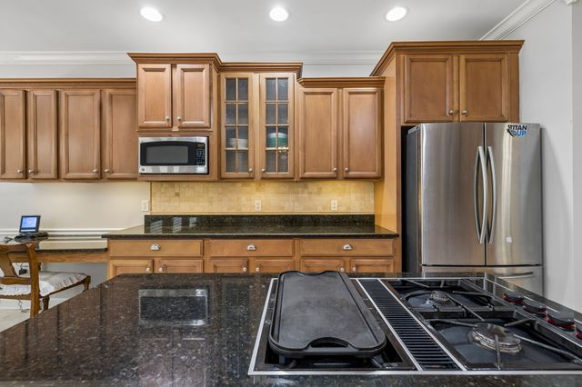 402 Five Oaks Blvd, Lebanon, TN 37087