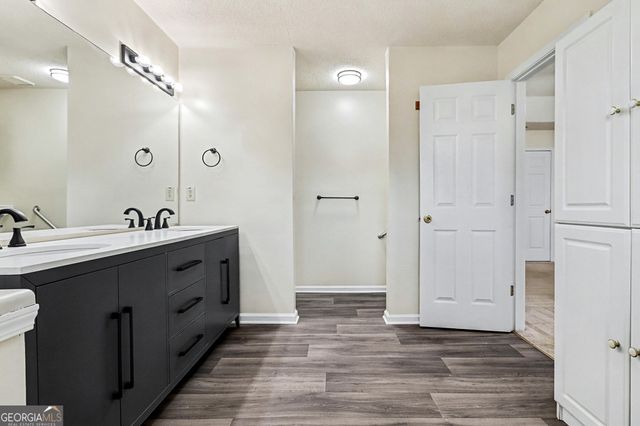 7134 Hazelwood Drive, Jonesboro, GA 30236