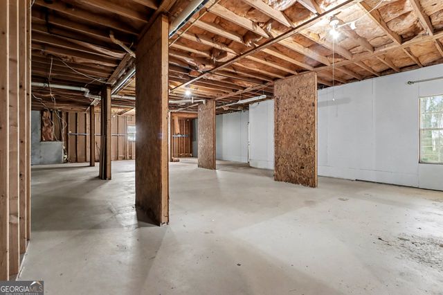 7134 Hazelwood Drive, Jonesboro, GA 30236