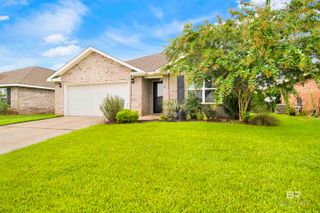 8353 Irwin Loop, Daphne, AL 36526