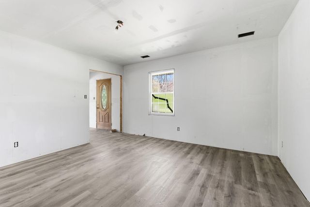 737 Fintville Road, Versailles, KY 40383