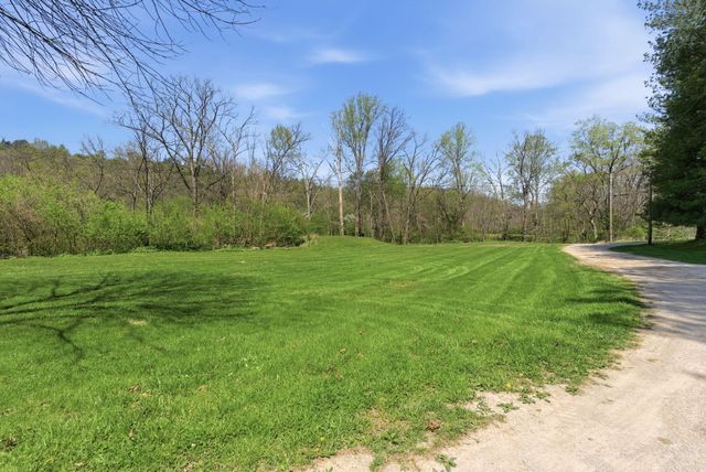 737 Fintville Road, Versailles, KY 40383