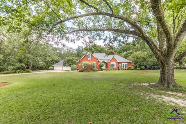 136 Old Perry Road, Bonaire, GA 31005