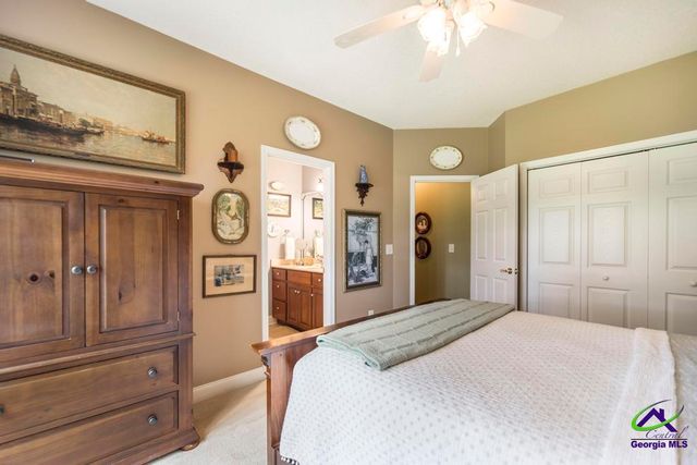 136 Old Perry Road, Bonaire, GA 31005