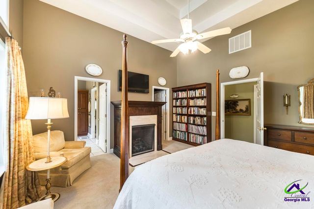 136 Old Perry Road, Bonaire, GA 31005