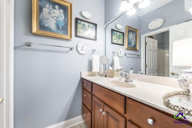 136 Old Perry Road, Bonaire, GA 31005