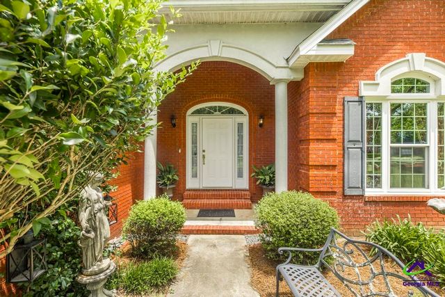 136 Old Perry Road, Bonaire, GA 31005