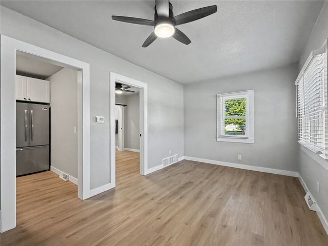 3436 Scott Avenue, Des Moines, IA 50317