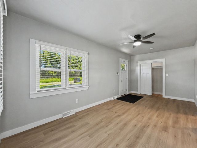 3436 Scott Avenue, Des Moines, IA 50317