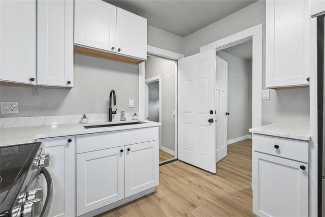 3436 Scott Avenue, Des Moines, IA 50317