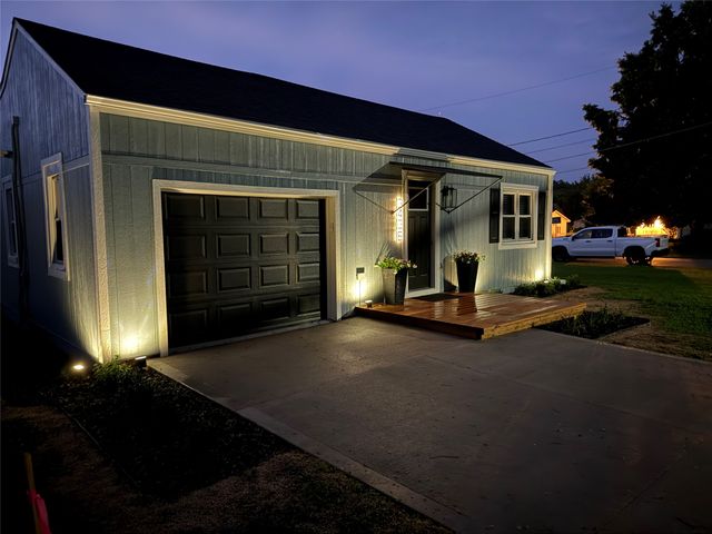 3436 Scott Avenue, Des Moines, IA 50317