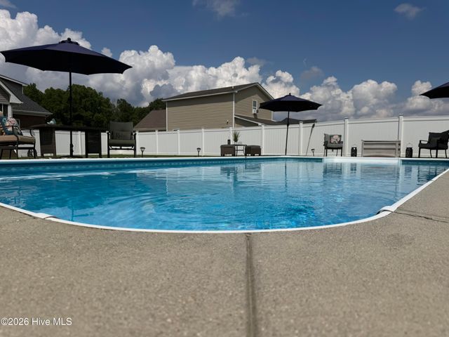 1701 Kingfisher Court, Nashville, NC 27856