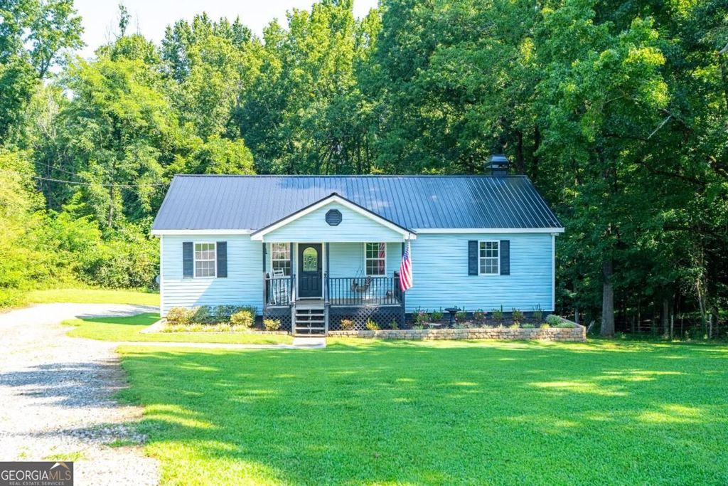 295 Perkins Circle, Cumming, GA 30028