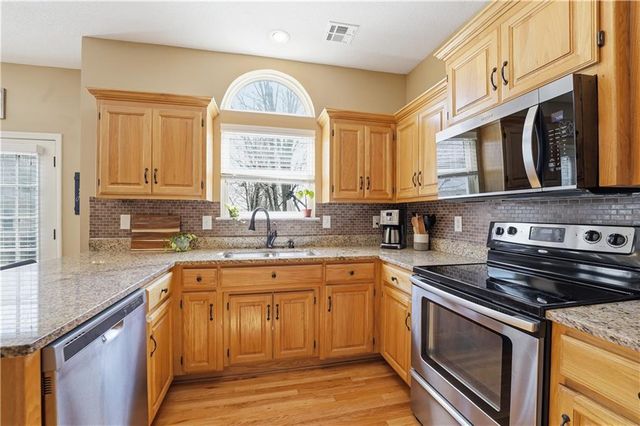 16509 W 156th Street, Olathe, KS 66062