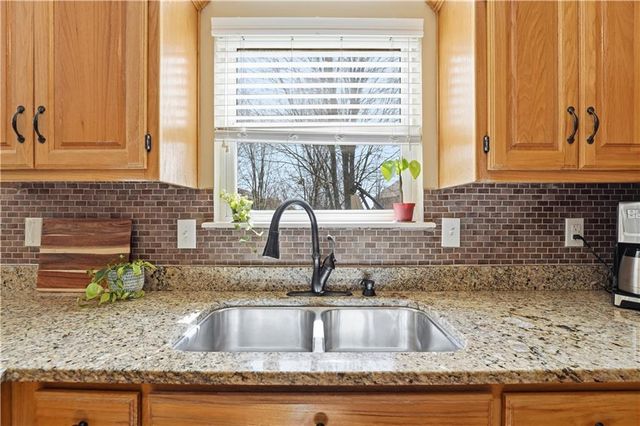 16509 W 156th Street, Olathe, KS 66062