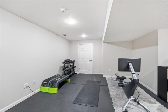 16509 W 156th Street, Olathe, KS 66062