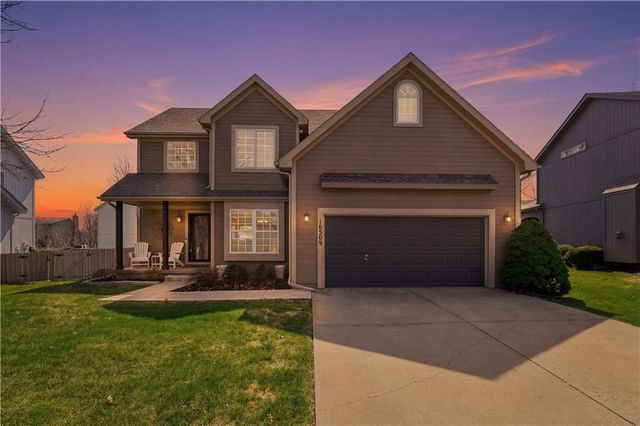16509 W 156th Street, Olathe, KS 66062