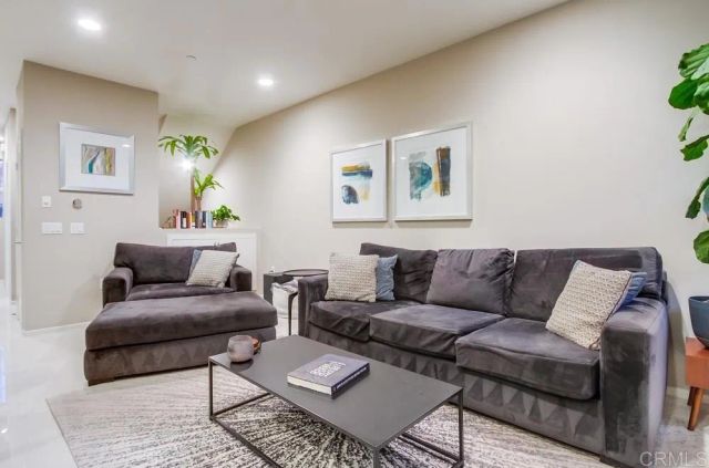 1251 Via Lucero, Oceanside, CA 92056