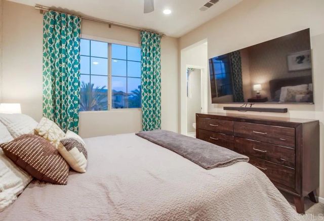 1251 Via Lucero, Oceanside, CA 92056