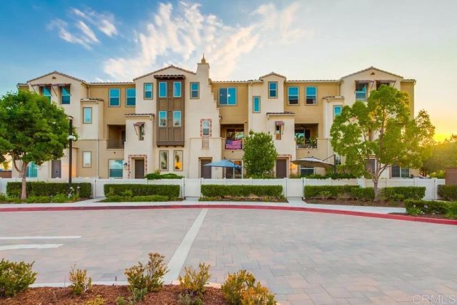 1251 Via Lucero, Oceanside, CA 92056