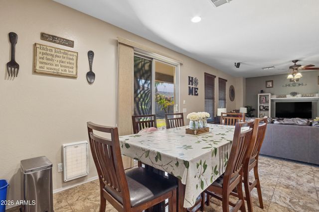 18049 W IVY Lane, Surprise, AZ 85388