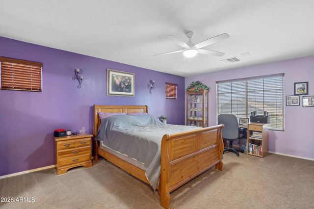 18049 W IVY Lane, Surprise, AZ 85388