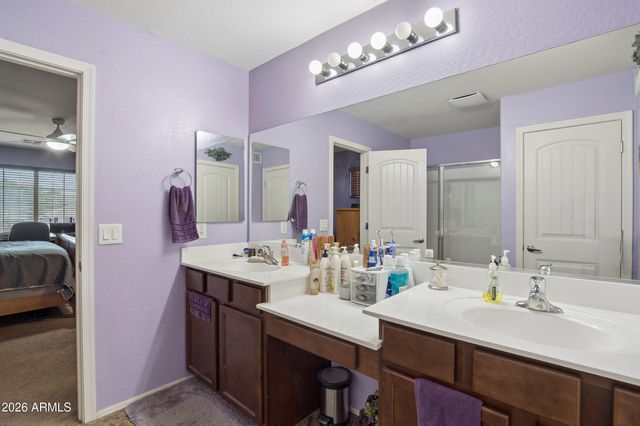 18049 W IVY Lane, Surprise, AZ 85388