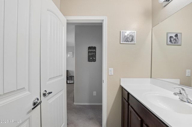 18049 W IVY Lane, Surprise, AZ 85388