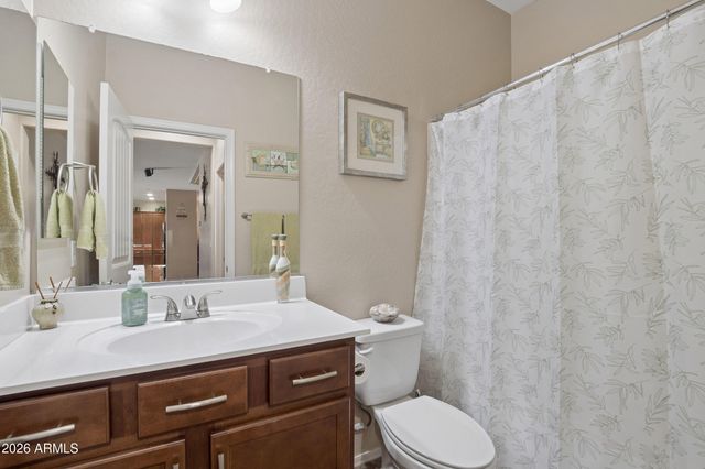18049 W IVY Lane, Surprise, AZ 85388