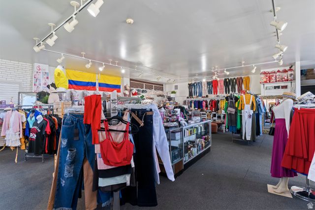 3701 S WASHINGTON BLVD, South Ogden, UT 84403